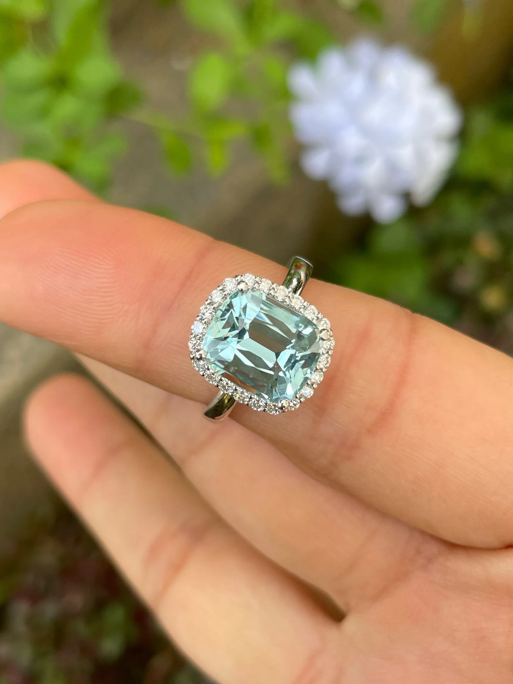Aquamarine Ring - 3.78CT (NJR272)