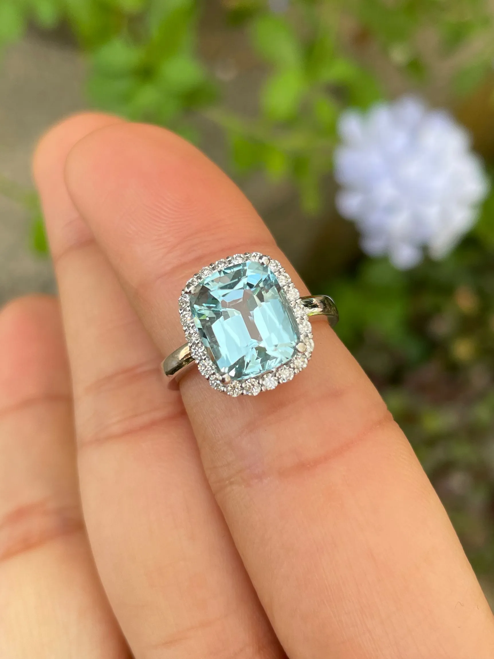 Aquamarine Ring - 3.78CT (NJR272)