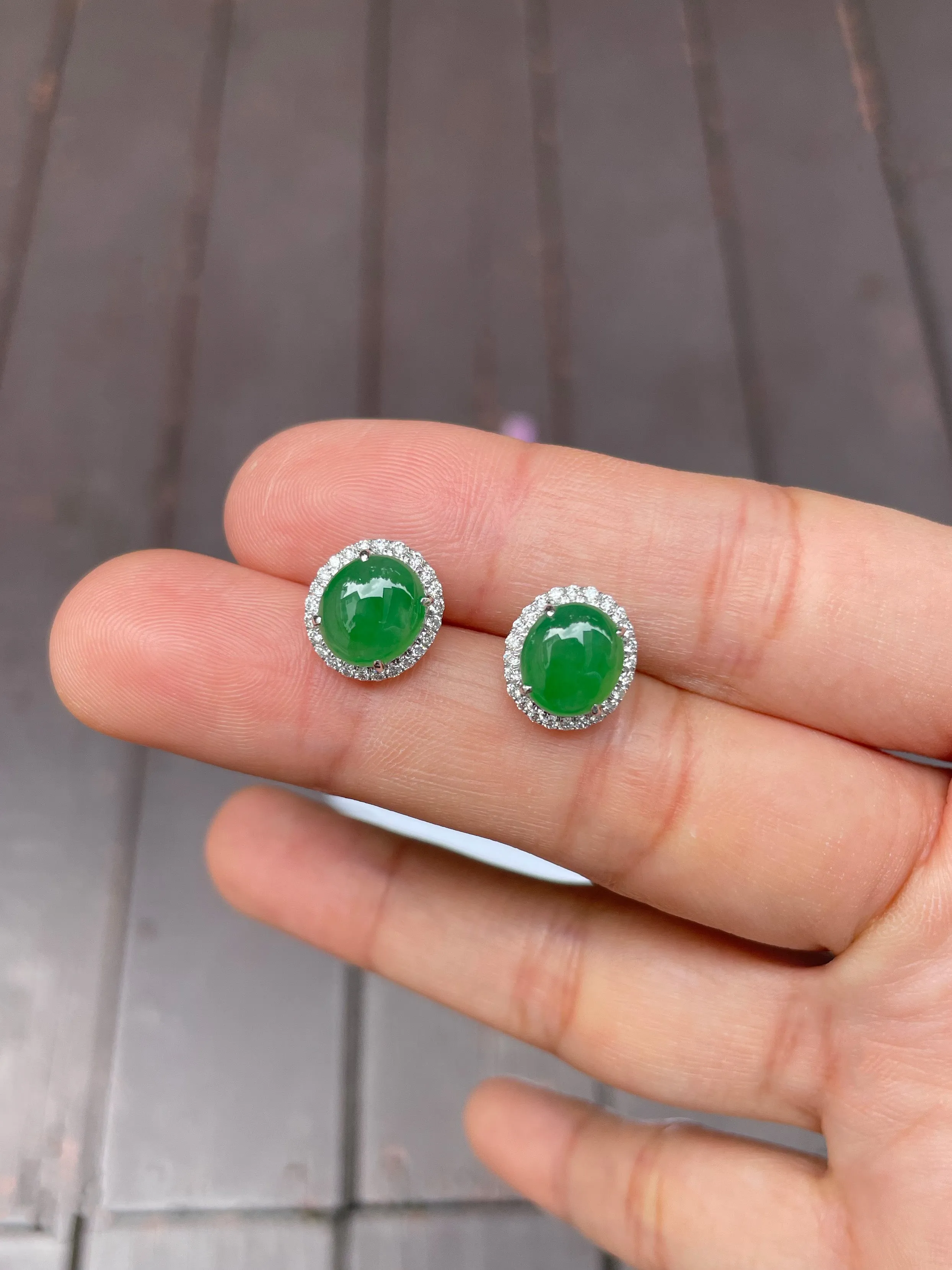 Green Jade Earrings - Cabochons (NJE048)