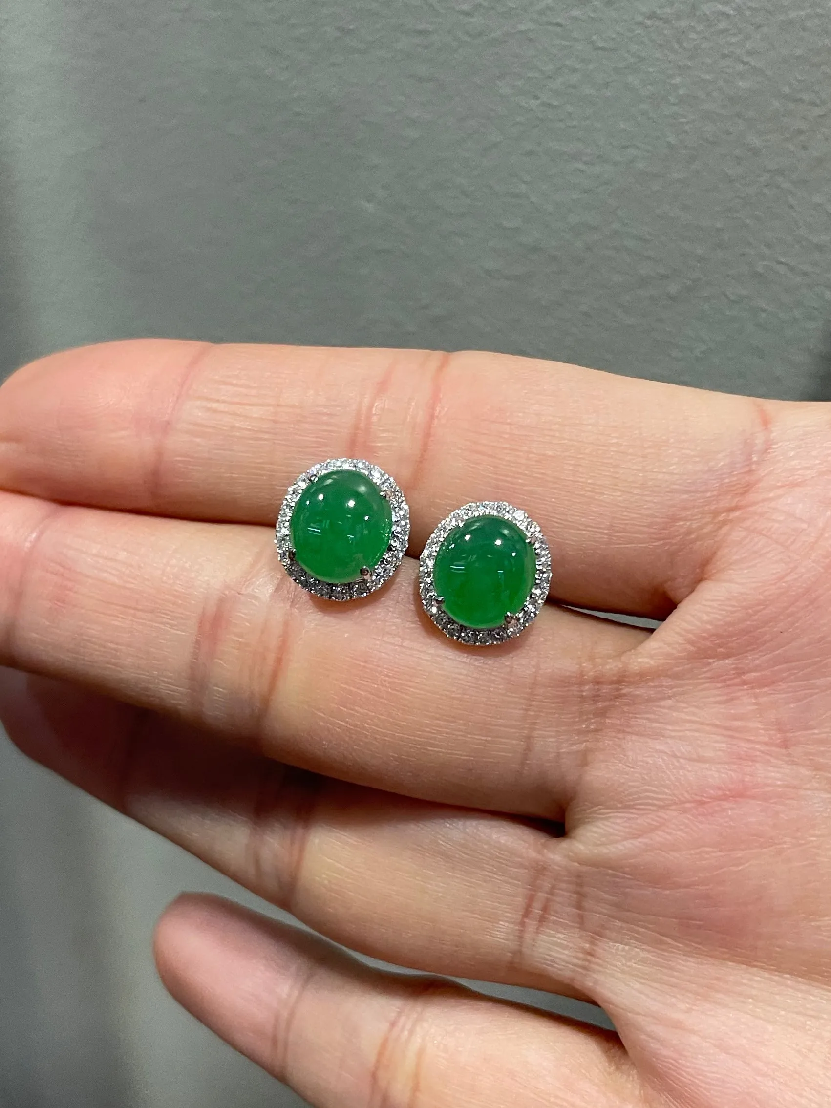 Green Jade Earrings - Cabochons (NJE048)