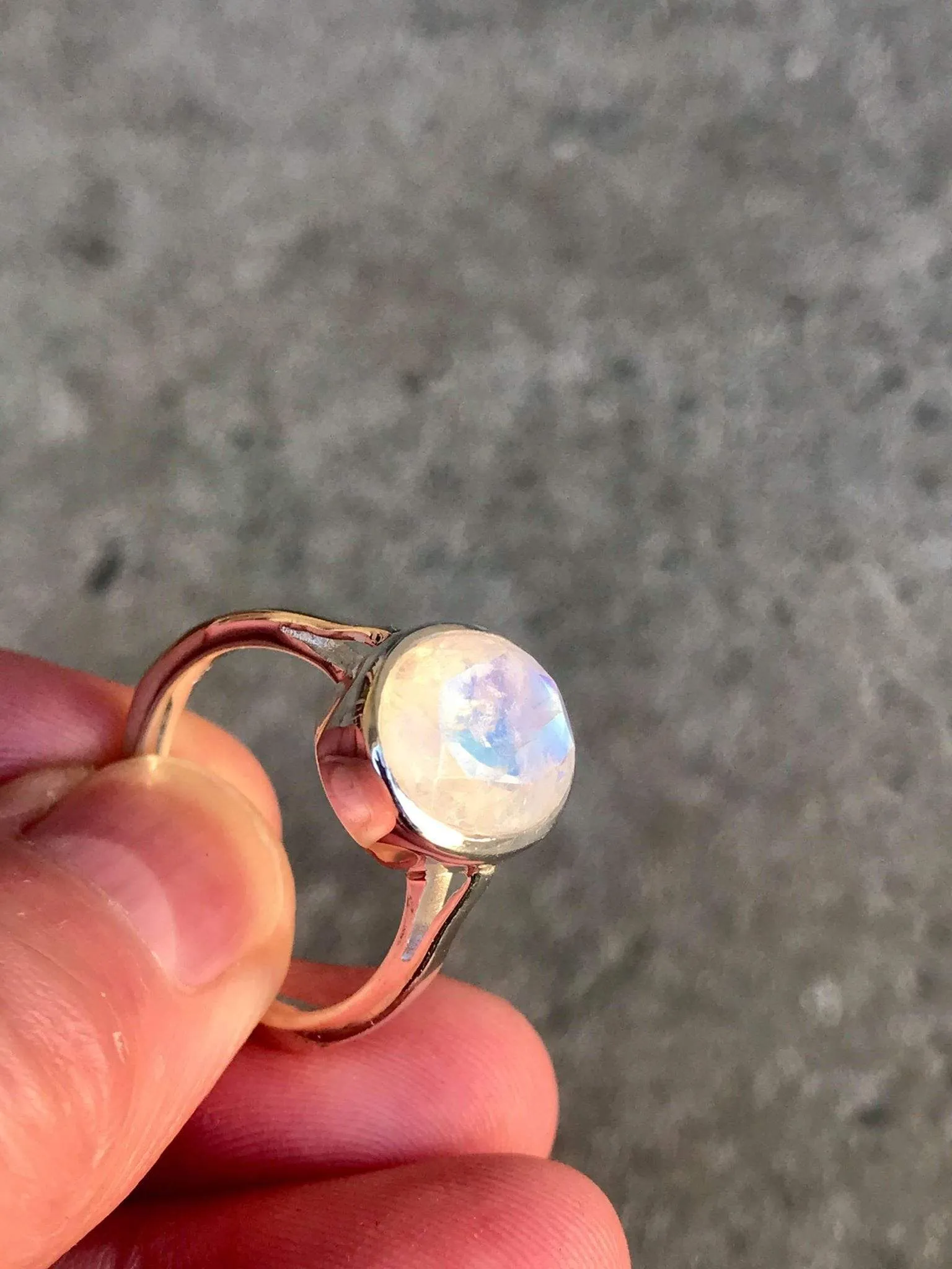 Ovale Moonstone Ring