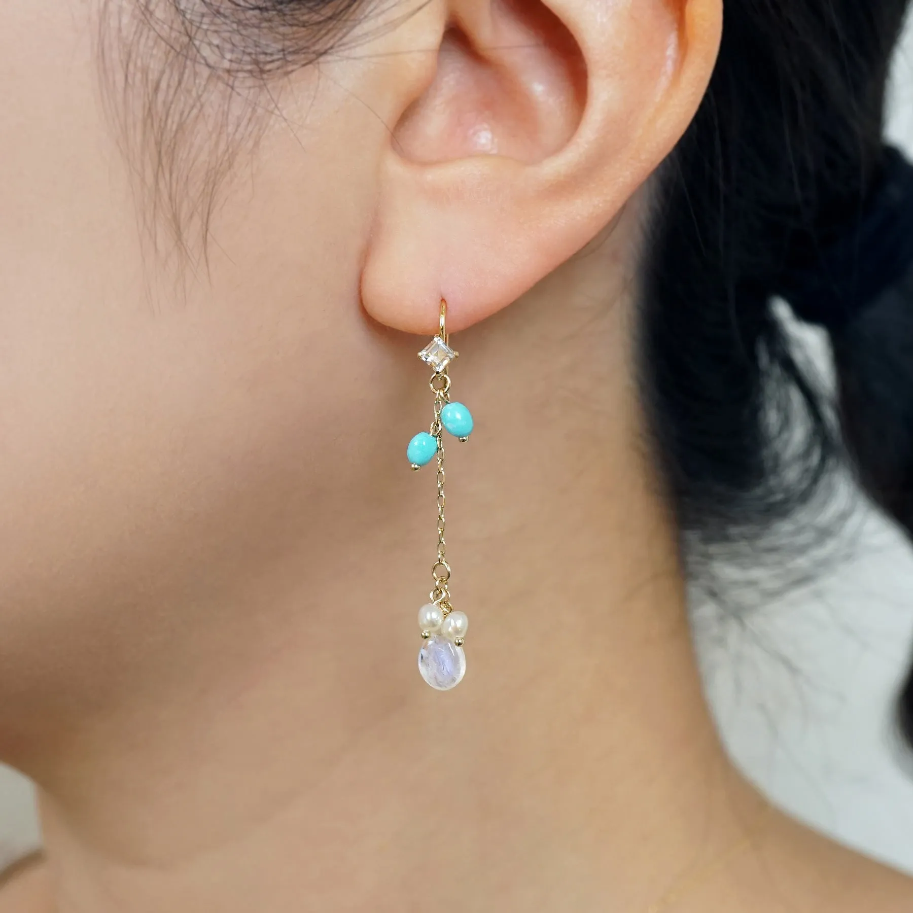 [Palette] 10K Blue Moonstone Arrangement Charms (Yellow Gold)