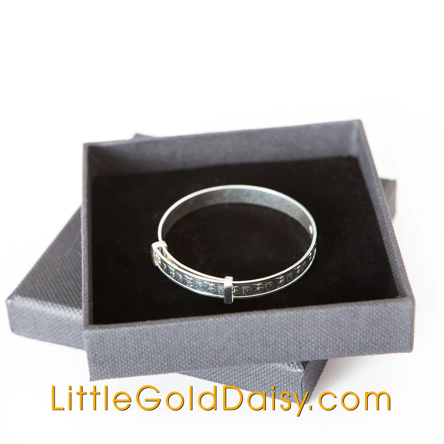 Teddy Bear Baby Bangle in Sterling Silver the perfect Baby Shower Gift